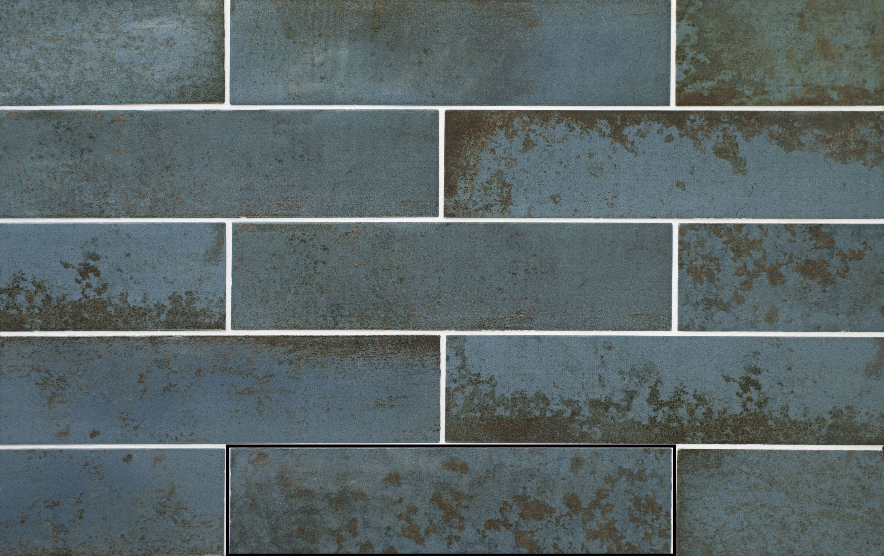 MAGNETISM, 6,3X25, Blue, Corten, Green, White